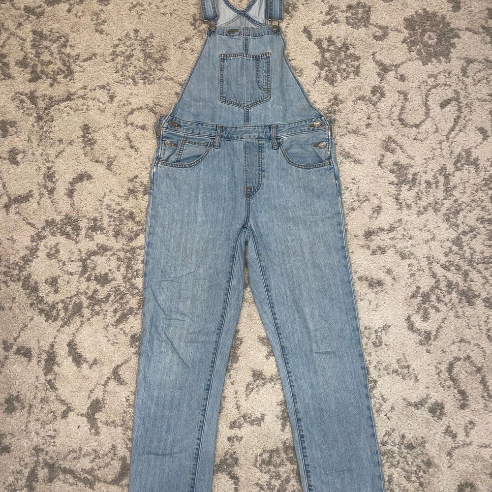 Levi’s | Light Blue Denim Overalls